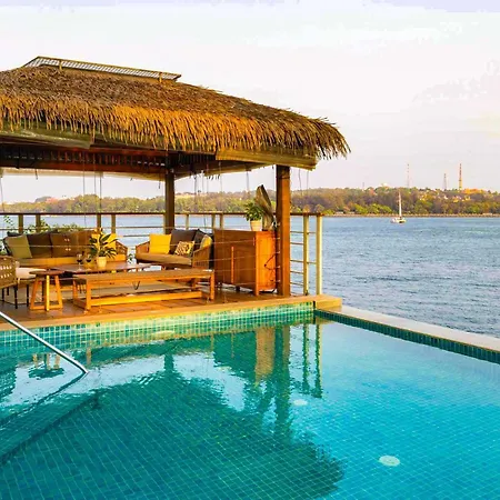 Villa Kinara - Reis Magos By Stayvista - 4Bhk With Infinity Pool & Jacuzzi-3